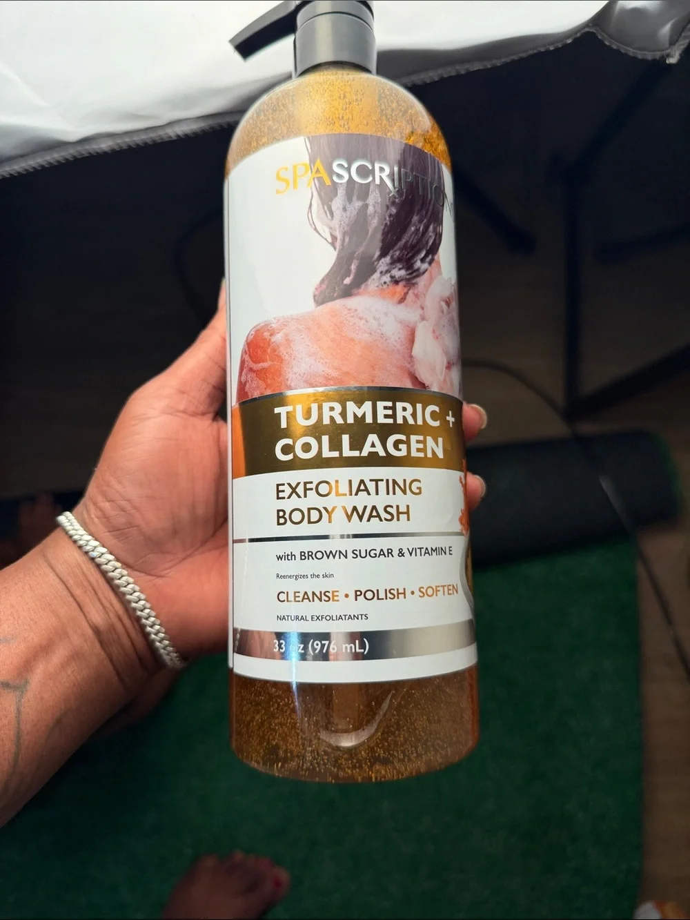 SpaScriptions Turmeric + Collagen Exfoliating Body Wash - Orange/Brown